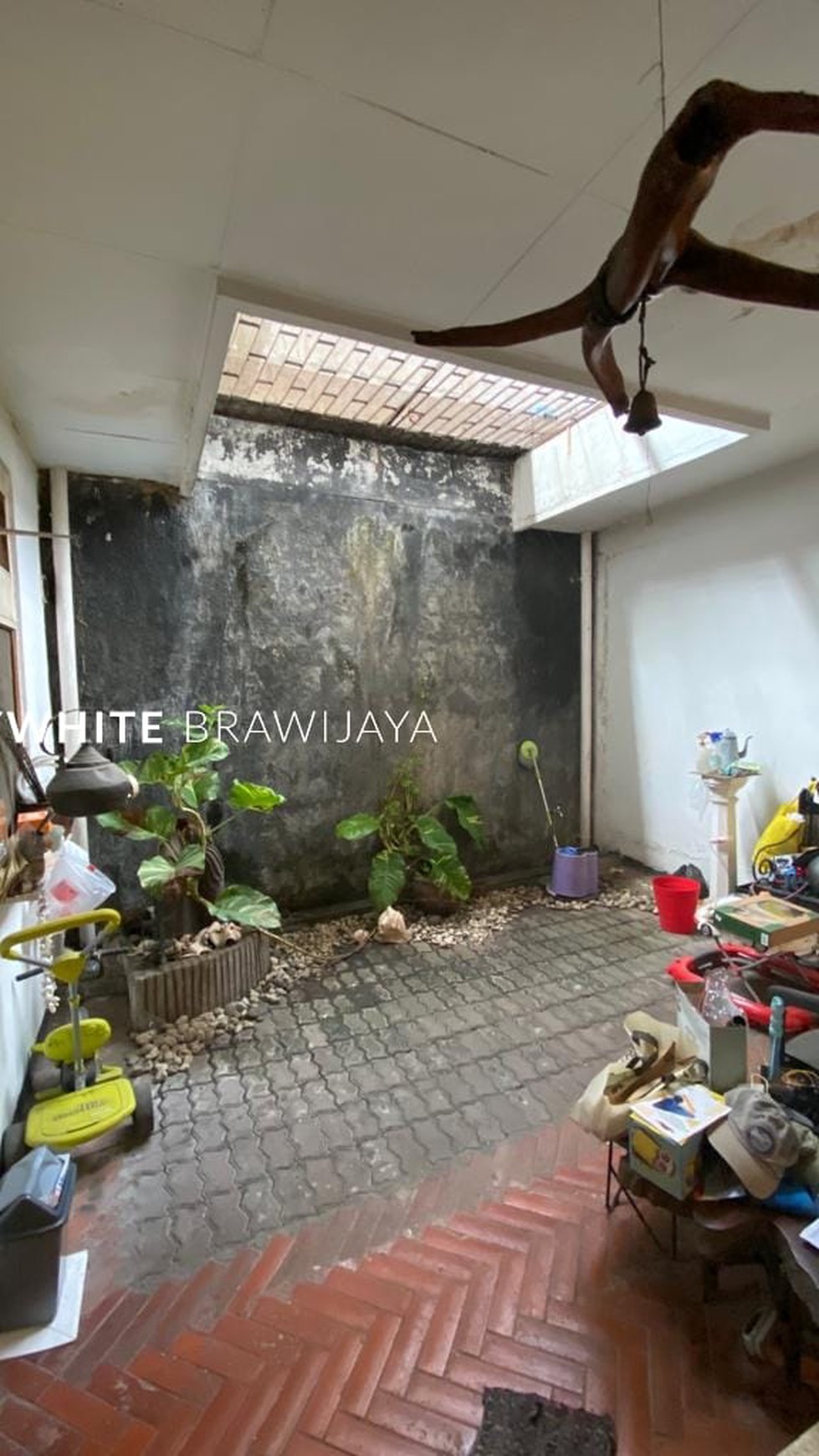 Rumah Lama Bangunan 2 Lantai 22jt/mtr Area Cipete Utara