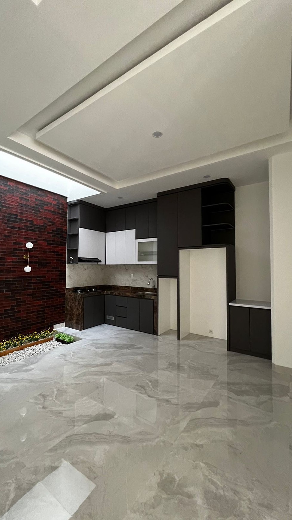 Rumah Bagus 2 lantai di Griya Loka Bsd City