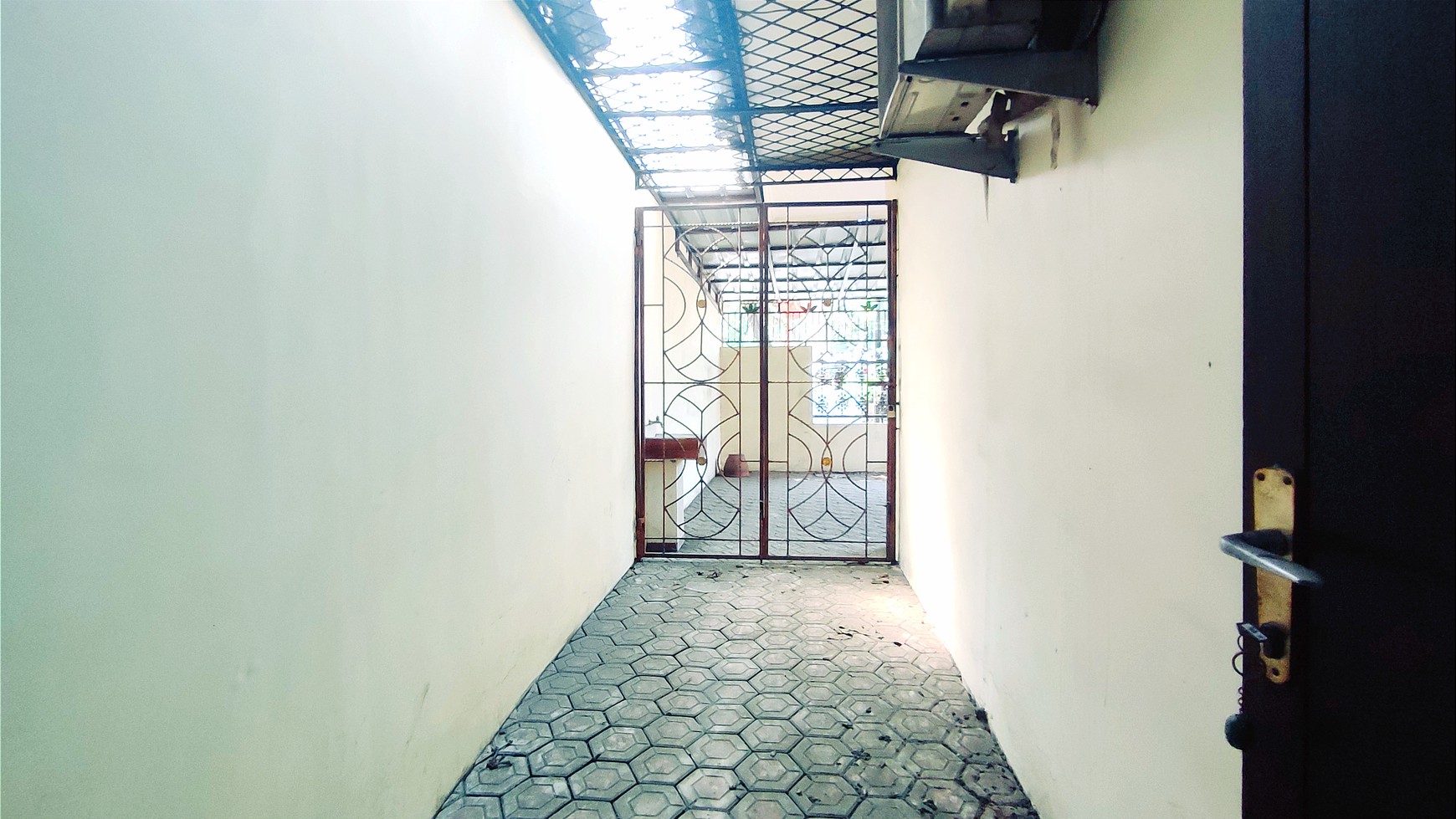 Rumah Komersial di Duren Sawit, Jakarta Timur Luas 315m2 Harga 6,9M