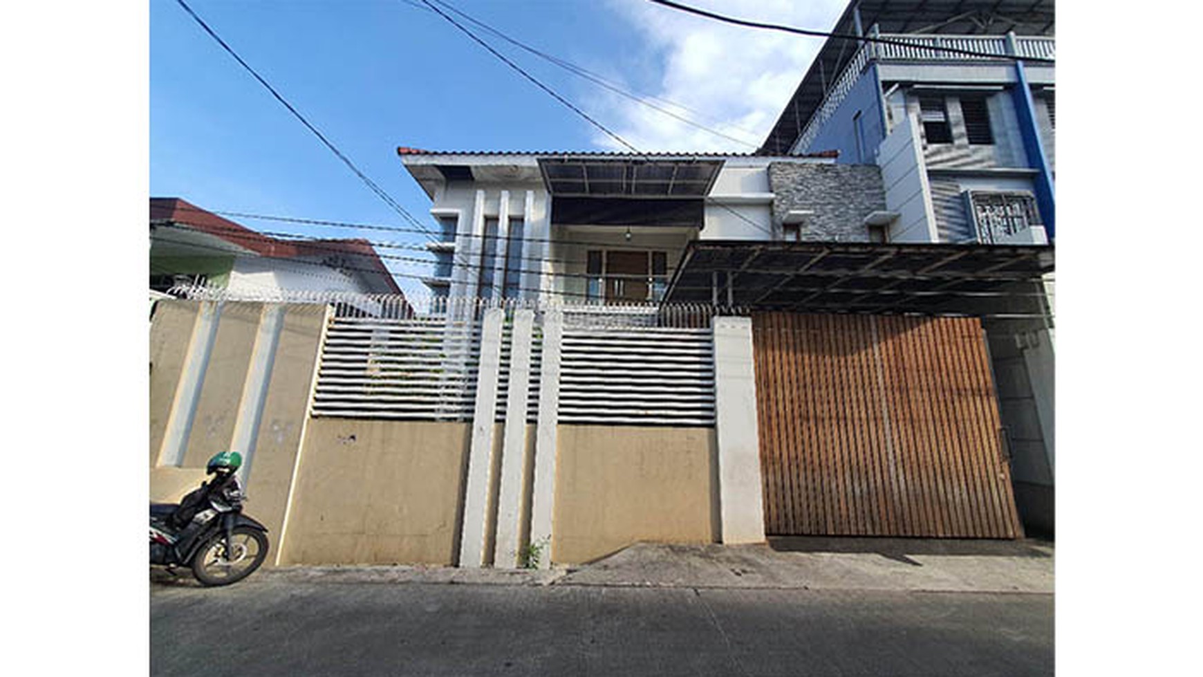 Rumah Jl Gedong, Mangga Besar Luas 14,5x17,5m2