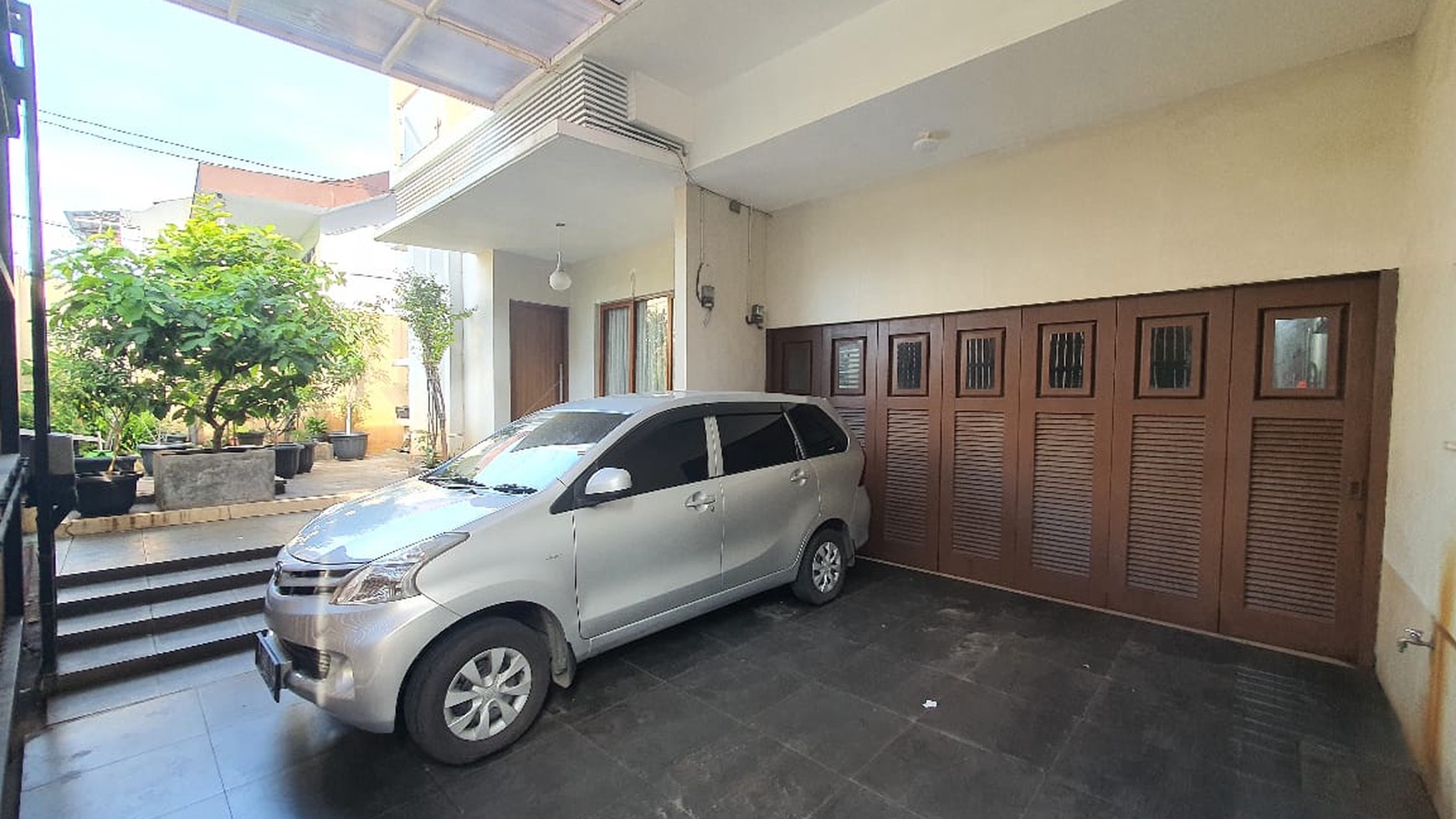 Rumah Jl Gedong, Mangga Besar Luas 14,5x17,5m2