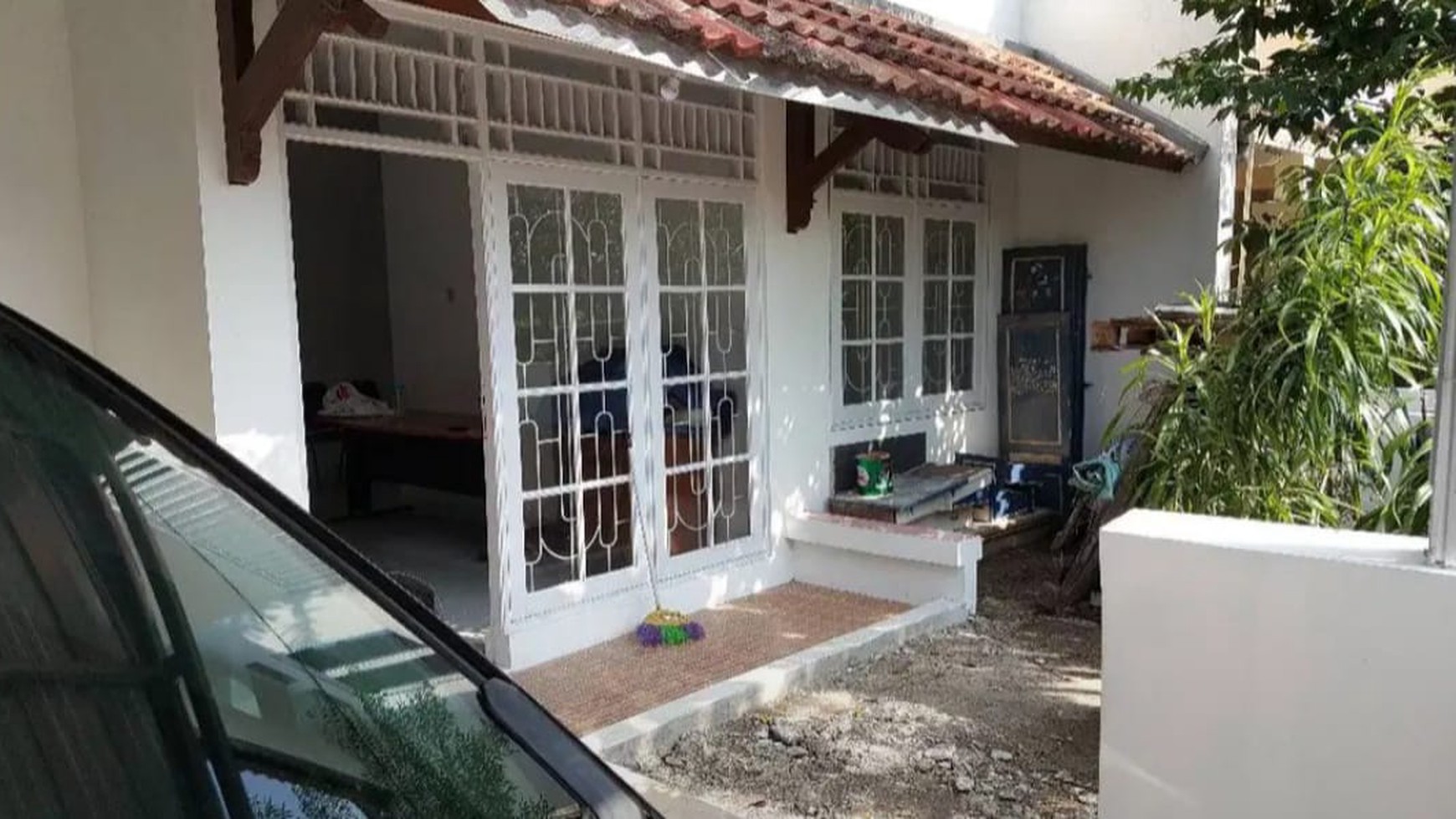 Rumah siap huni di Bintaro Sektor 5