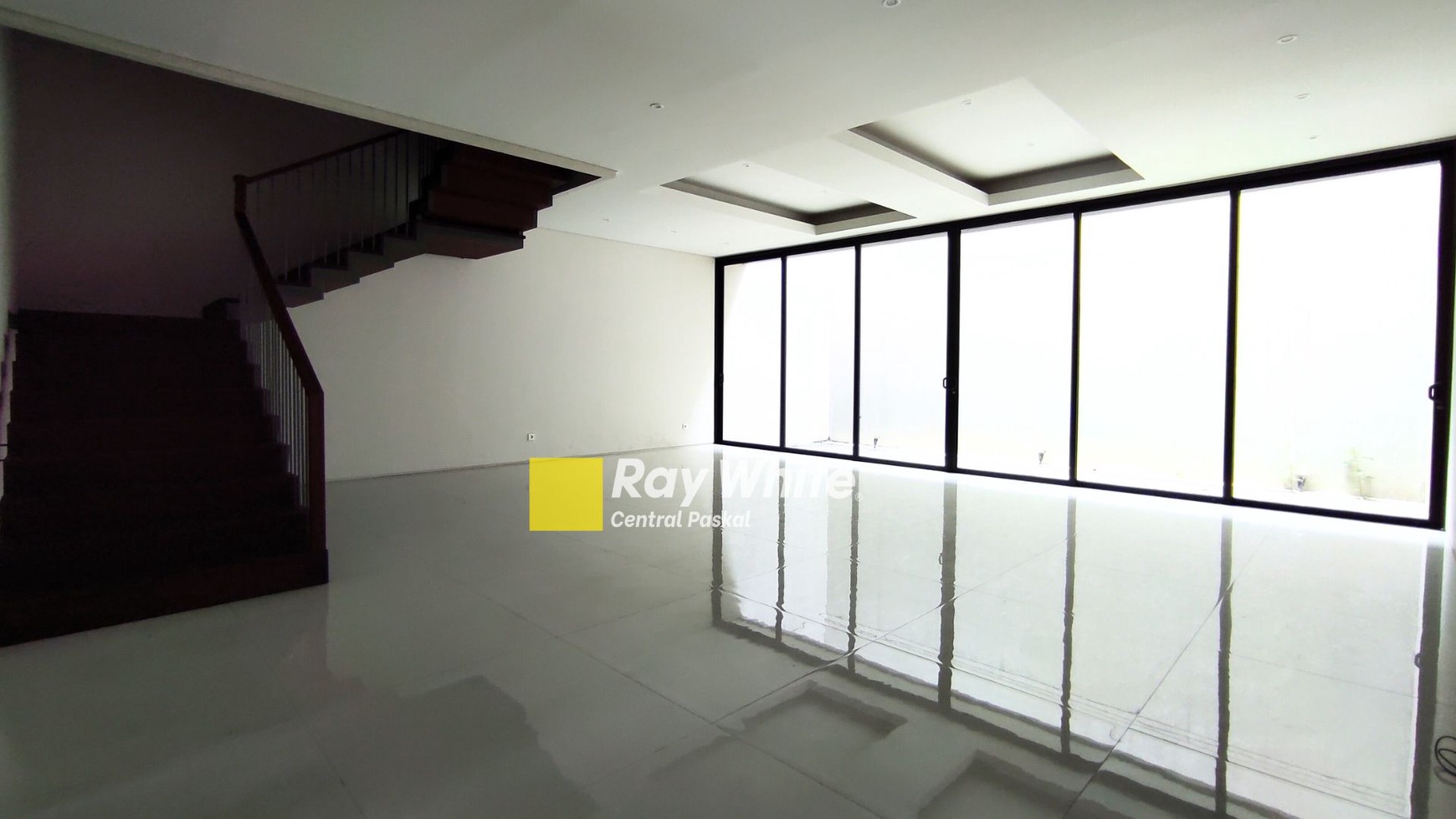 Rumah Baru Sayap Surya Sumantri Bandung