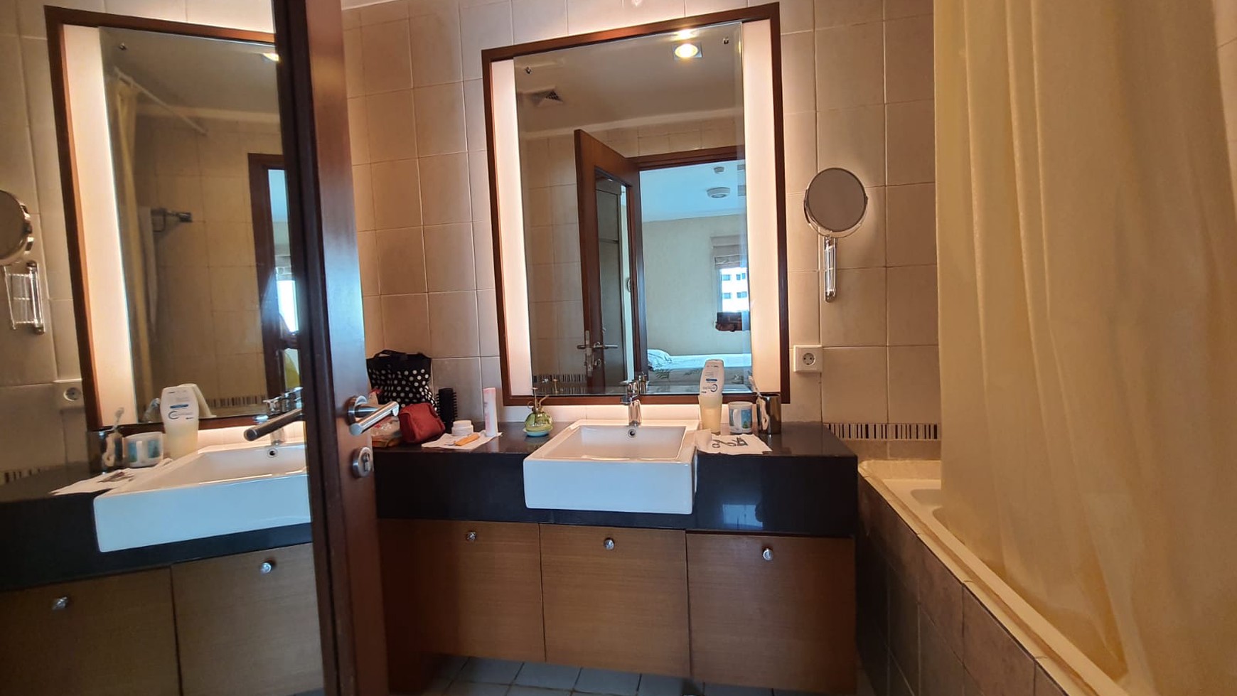 Dijual 2BR Apartemen Sahid Sudirman Residence