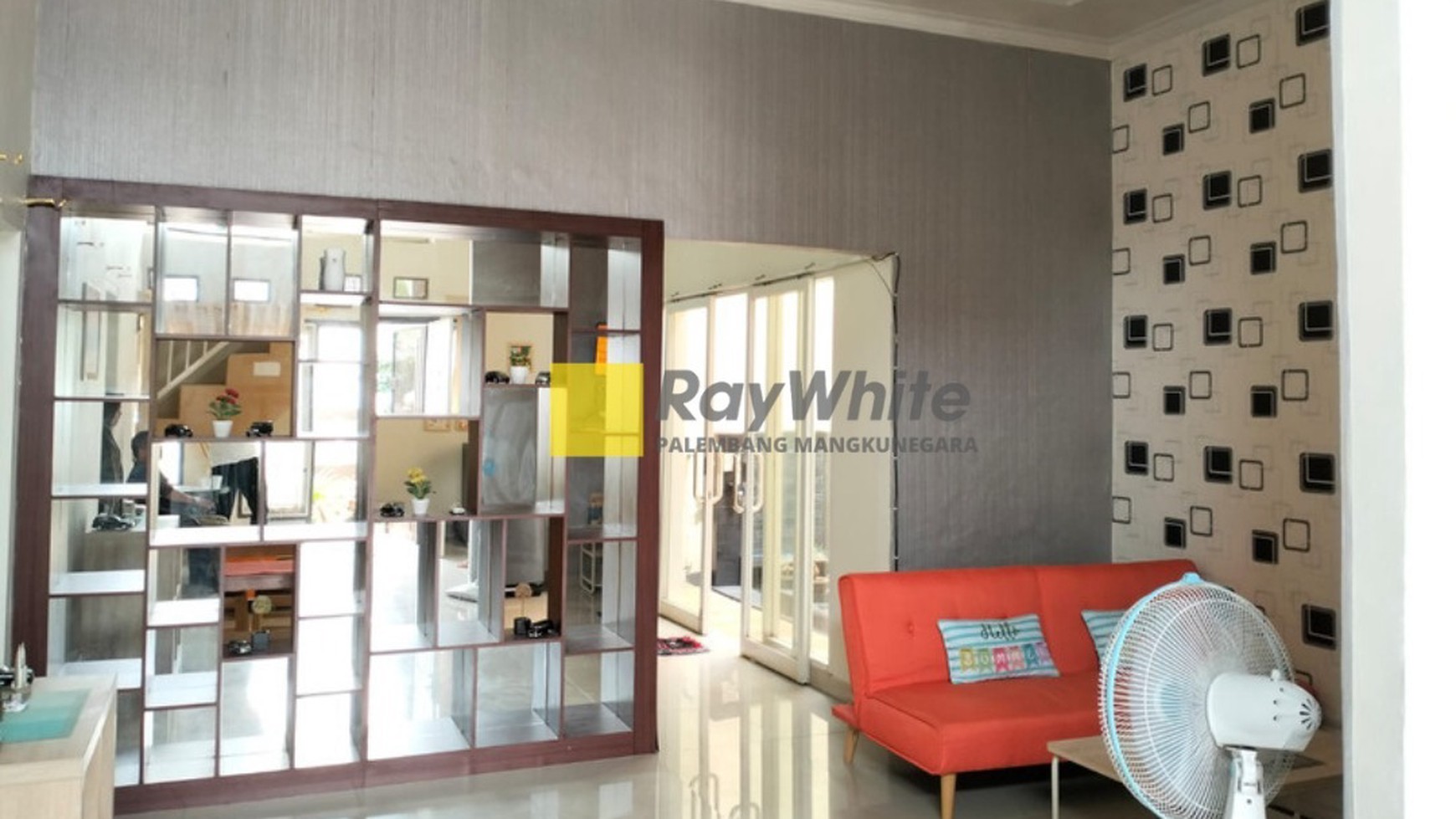 DIJUAL RUMAH MURAH KOMPLEK BANDARA RESIDENCE ,KEBUN BUNGA PALEMBANG