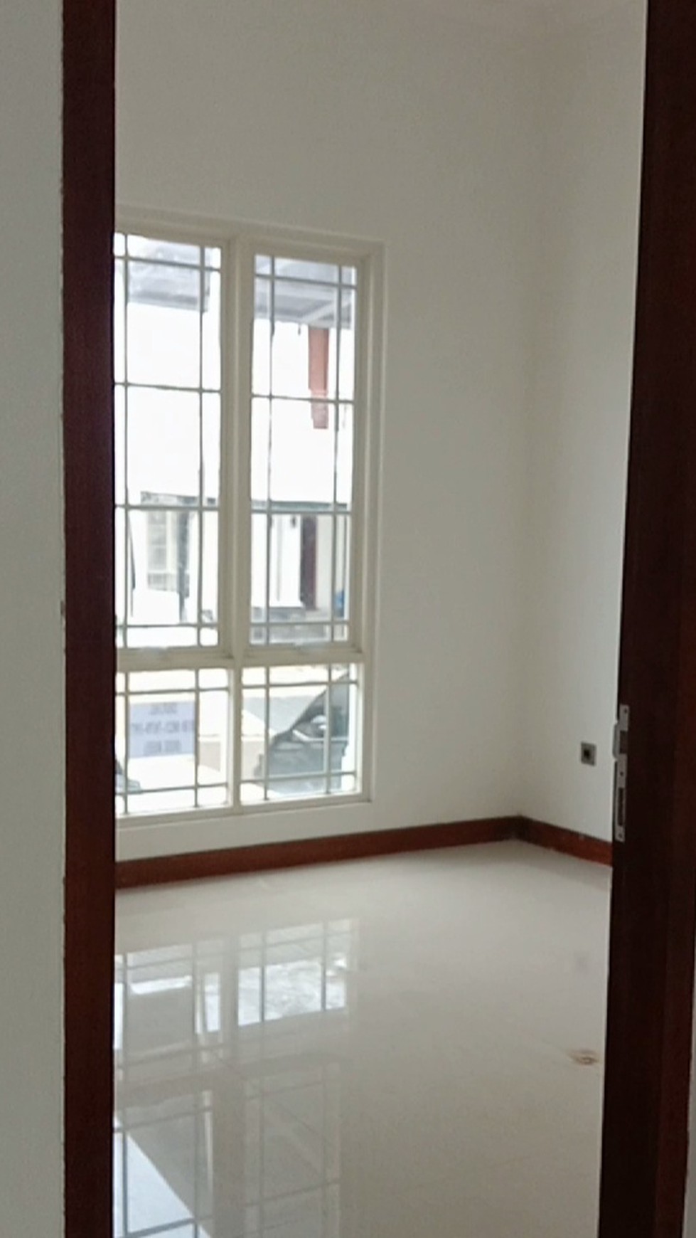 Disewakan Rumah Di Cluster Davinci Citra Calnd