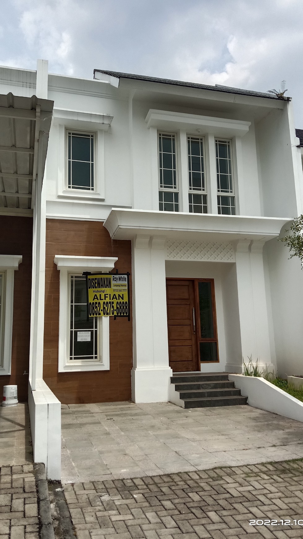 Disewakan Rumah Di Cluster Davinci Citra Calnd