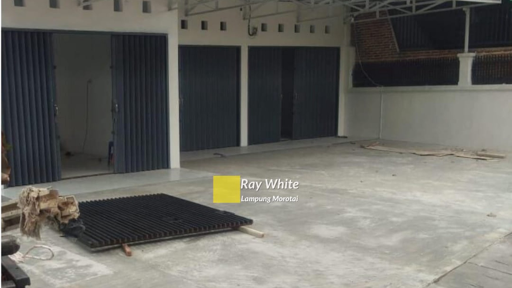Dijual Rumah Minimalis Modern Loaksi Strategis ch