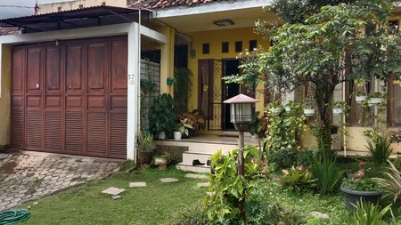 Dijual Rumah Mewah di Susunan Baru Tanjung Karang Barat