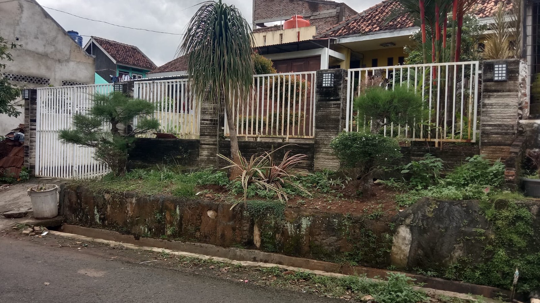 Dijual Rumah Mewah di Susunan Baru Tanjung Karang Barat