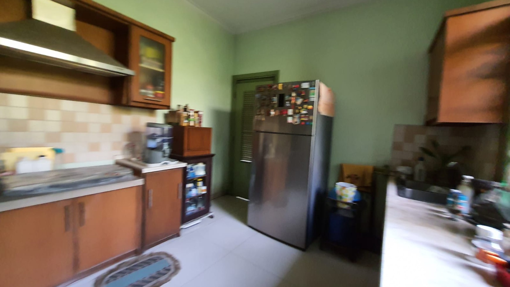 Dijual Rumah dan Kos-kosan 3,5 lantai.