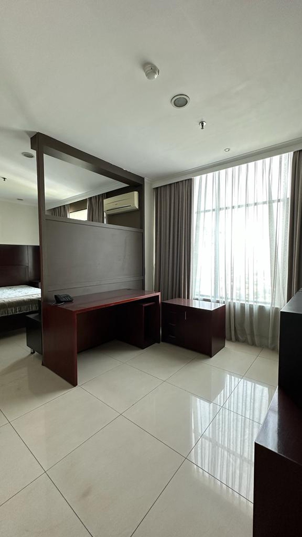 Dijual 3BR Furnished Apartment di Hampton's Park Apt.