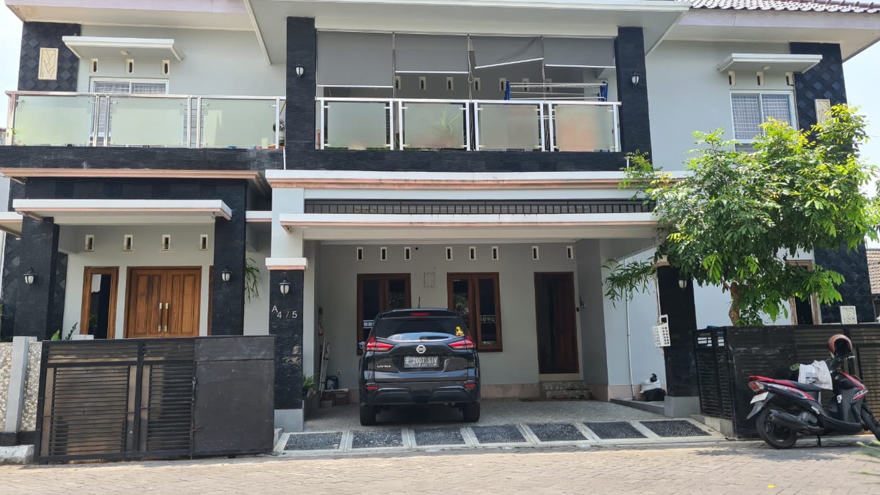 Rumah Mewah 2 Lantai Semi Furnish di Perum Puri Sakinah Banguntapan Bantul