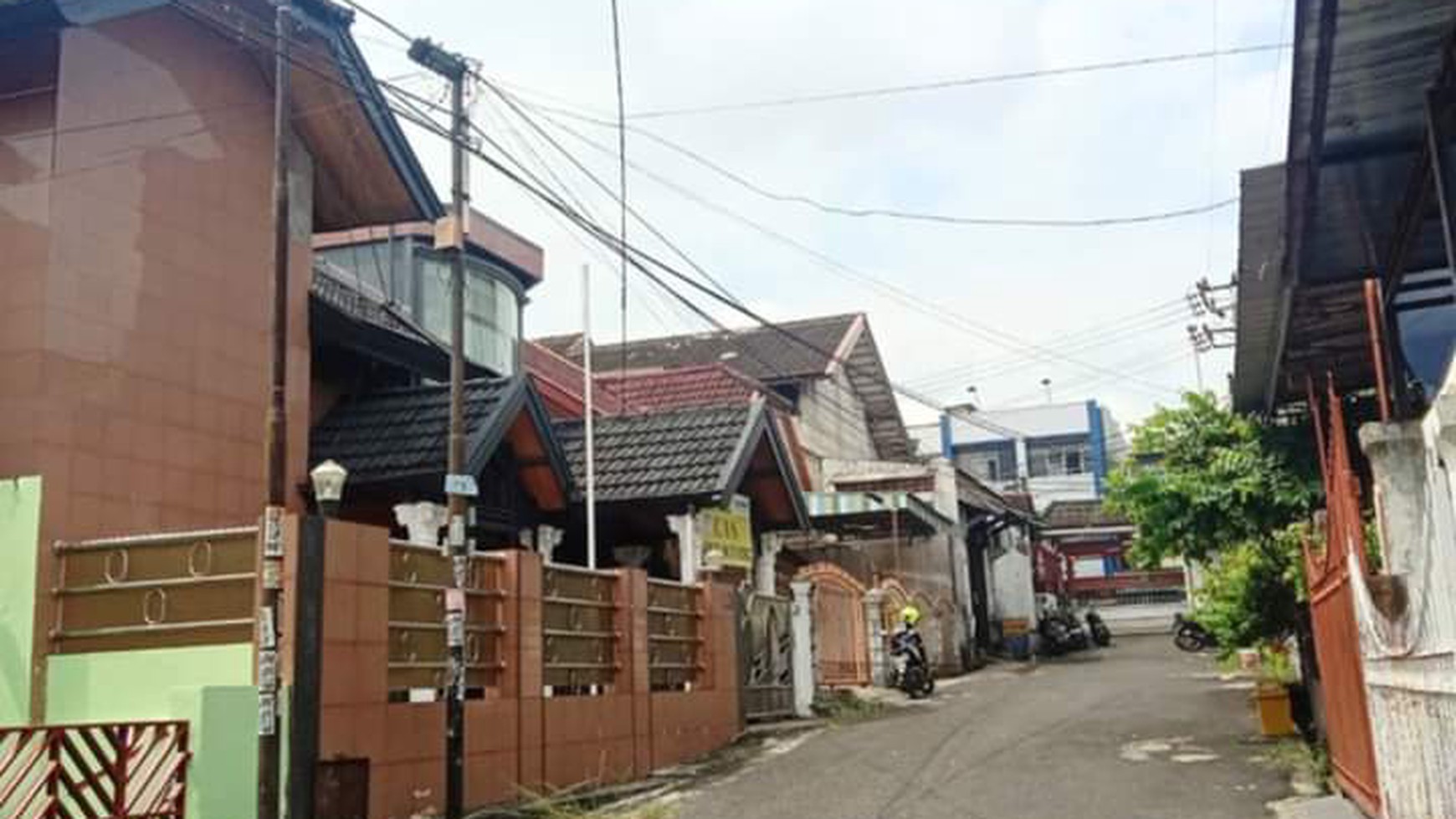 DI JUAL RUMAH ONE GATE SISTEM 