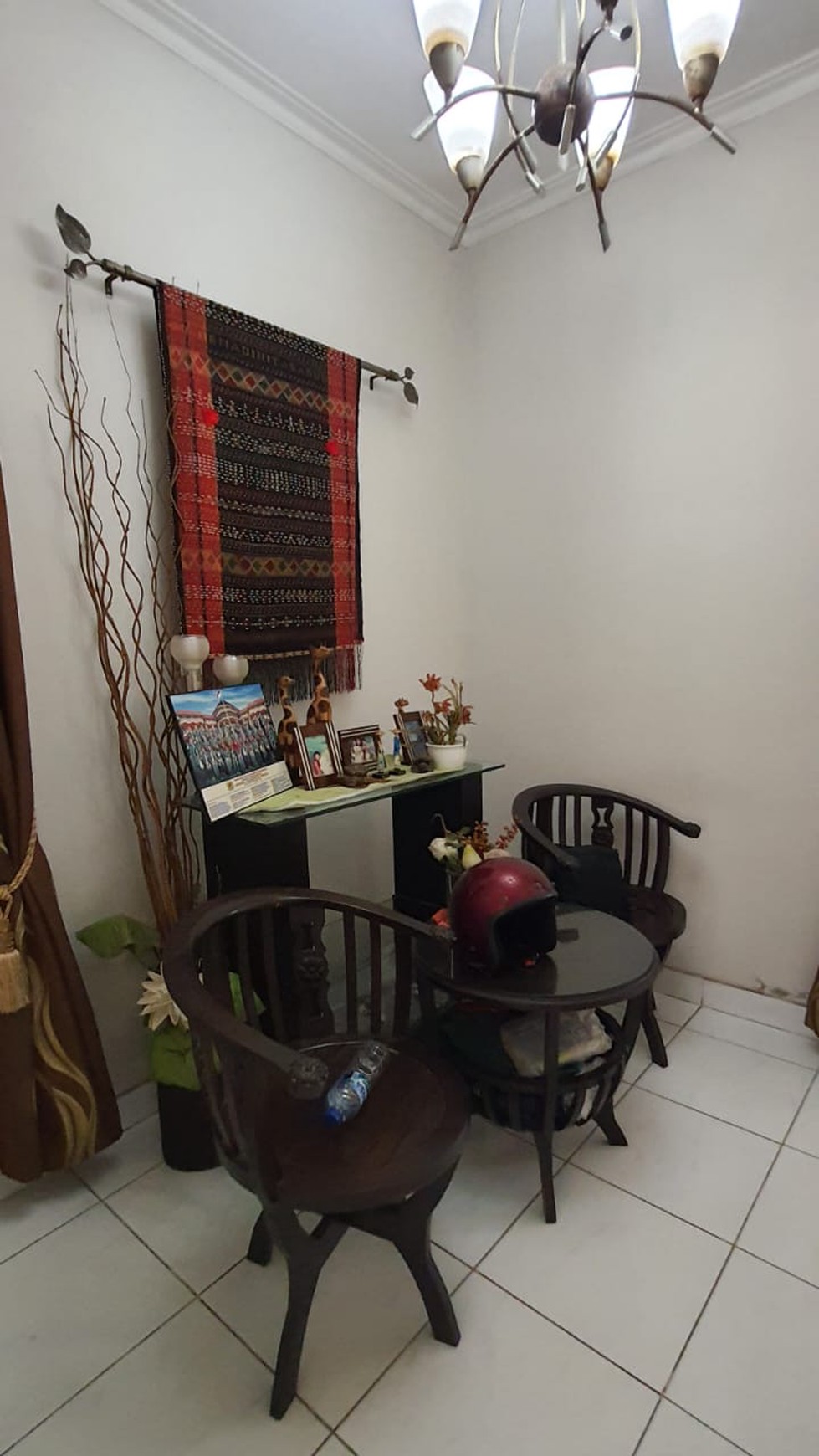 Rumah Sewa Full Furnished di Bellevue Kota Wisata 