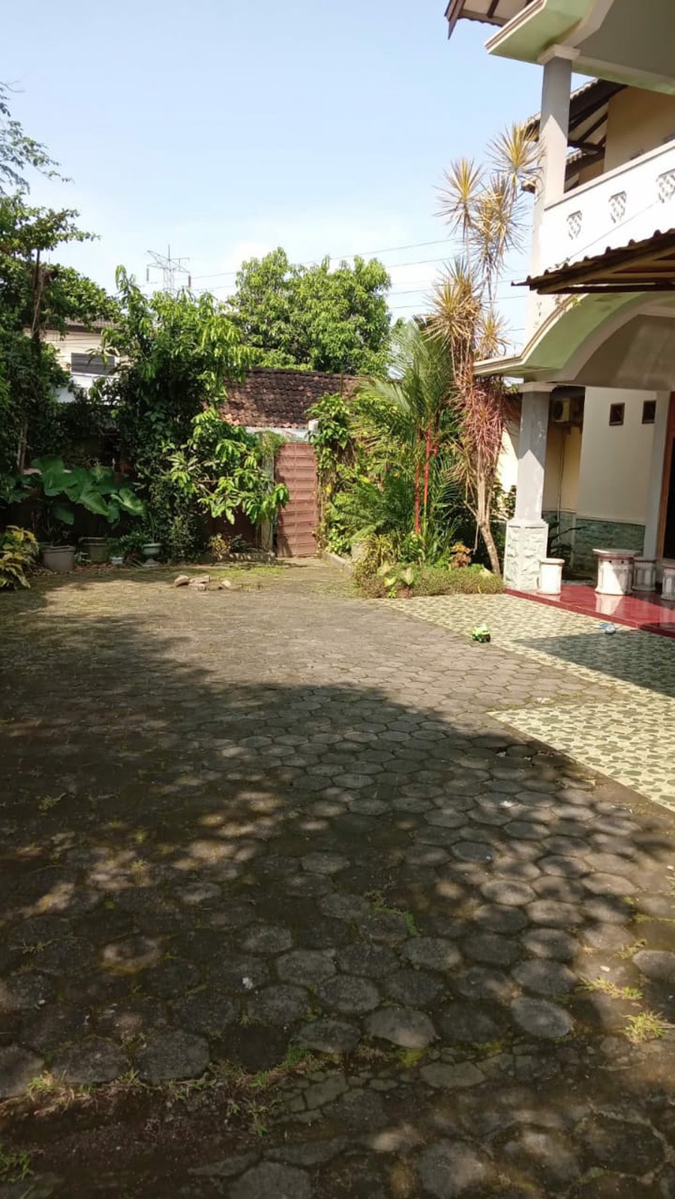 Dijual Rumah Cocok Untuk Keluarga Besar Dekat Jalan Damai Ngaglik Sleman 