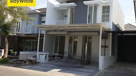 Dijual Rumah Baru Royal Residence Wiyung Surabaya New Baru 2 Lantai  dekat Citraland, Pakuwon Indah, Dian Istana , Wisata Bukit Mas 