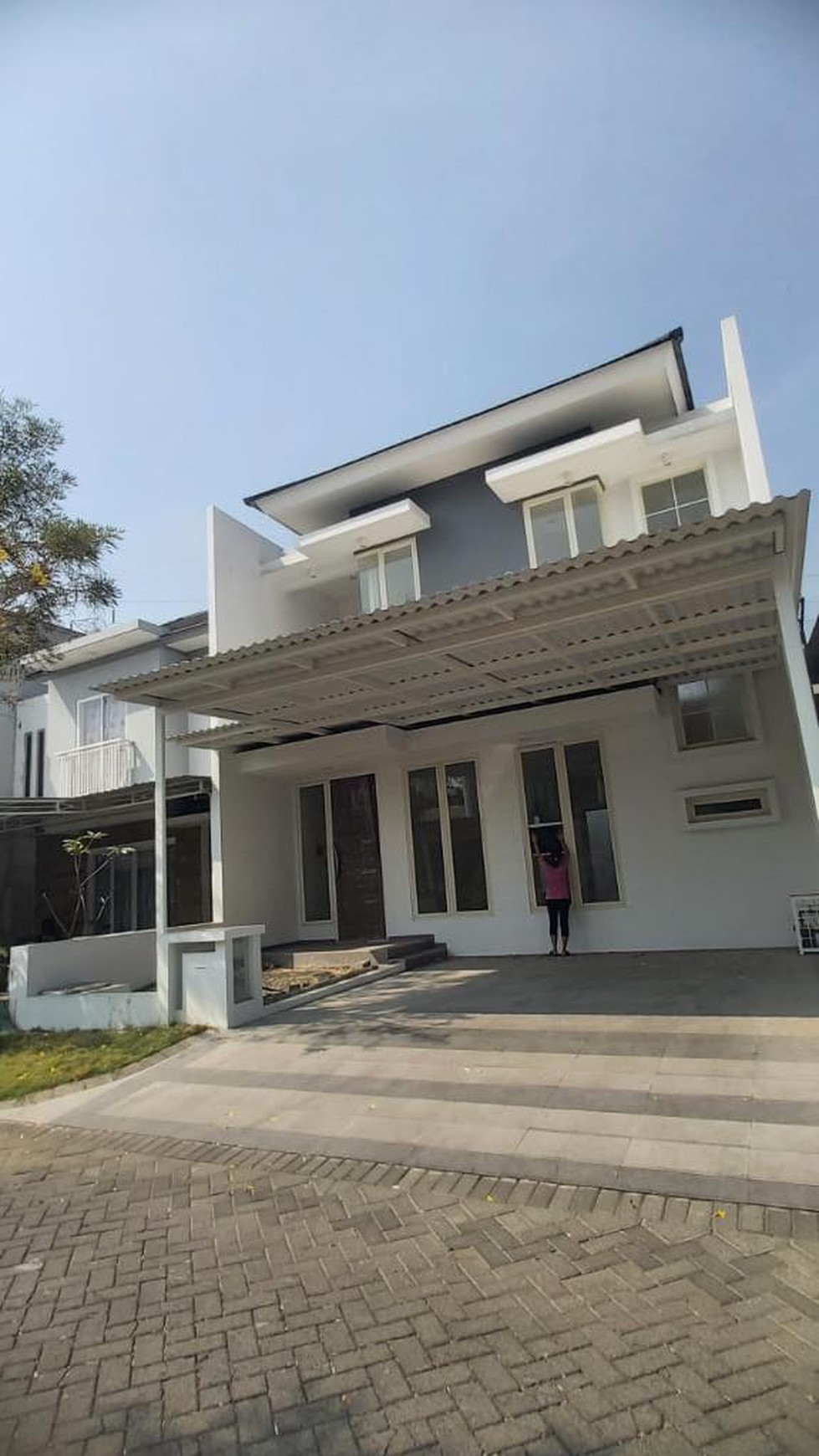 Dijual Rumah Baru Royal Residence Wiyung Surabaya New Baru 2 Lantai  dekat Citraland, Pakuwon Indah, Dian Istana , Wisata Bukit Mas 