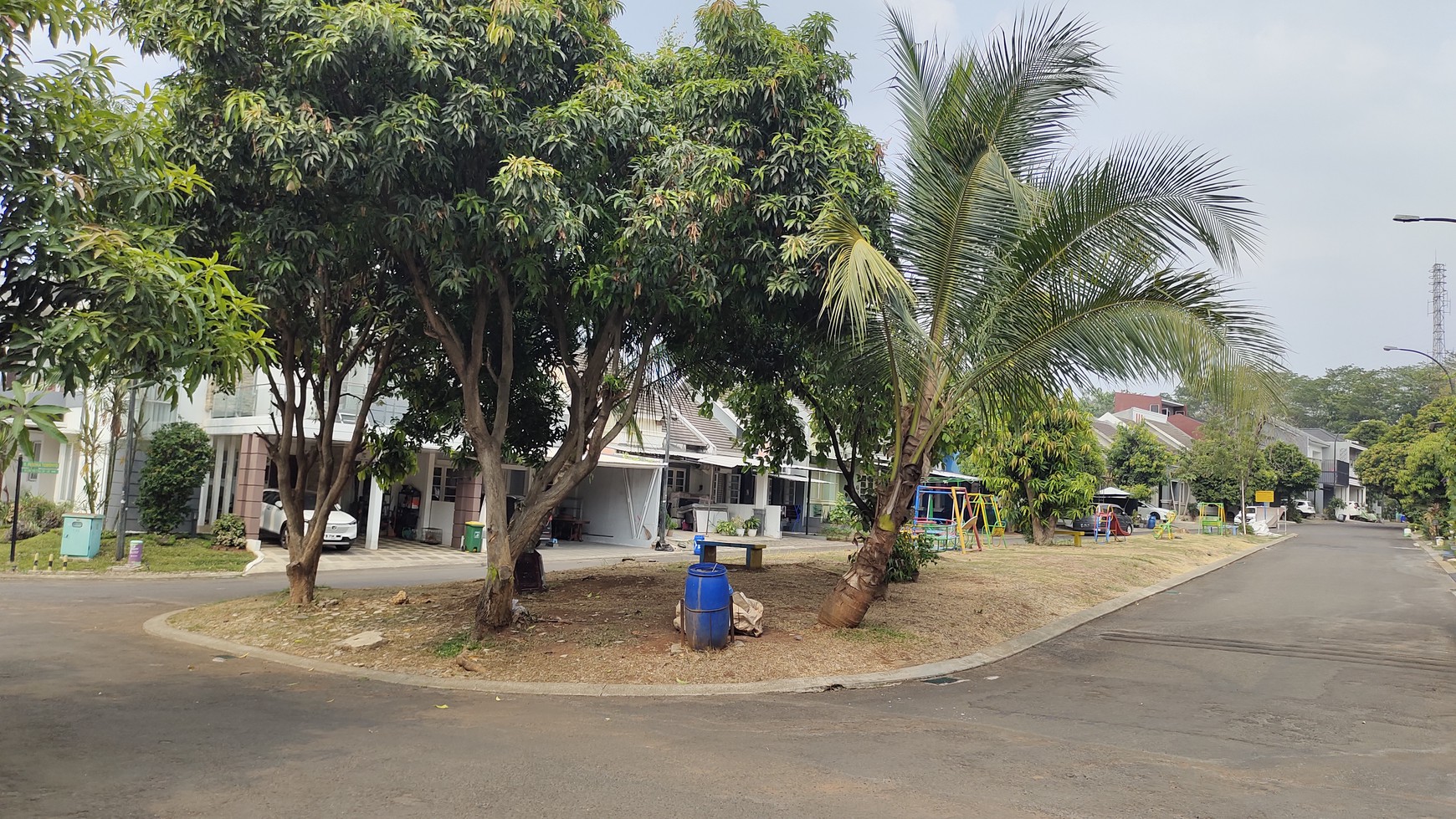 Rumah 2 Lantai dalam Cluster Kota Wisata Cibubur