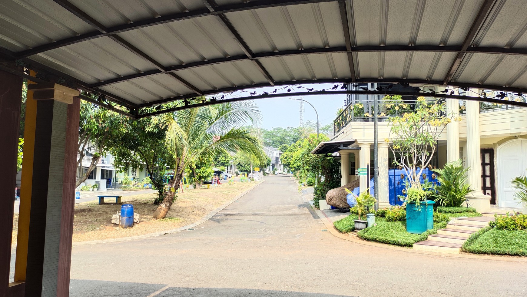 Rumah 2 Lantai dalam Cluster Kota Wisata Cibubur