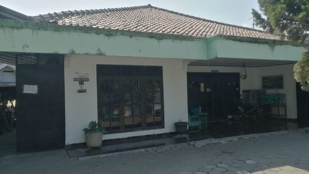 Dijual Rumah Kost2an Aktif di daerah komersil Laweyan Solo Jawa Tengah