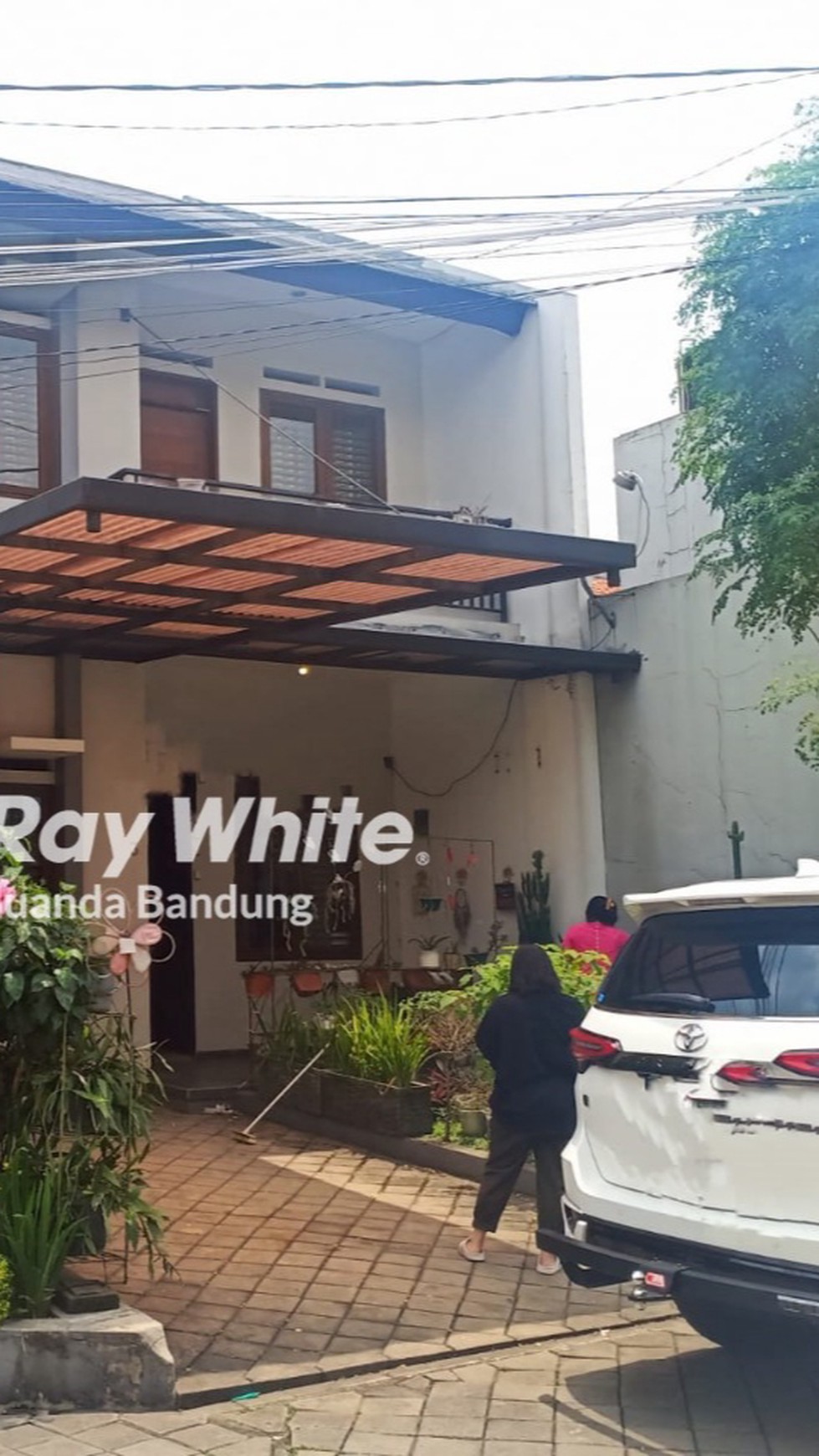 MODERN MINIMALIS! Rumah Nyaman di Mega Asri Residence,Pasteur Bandung!