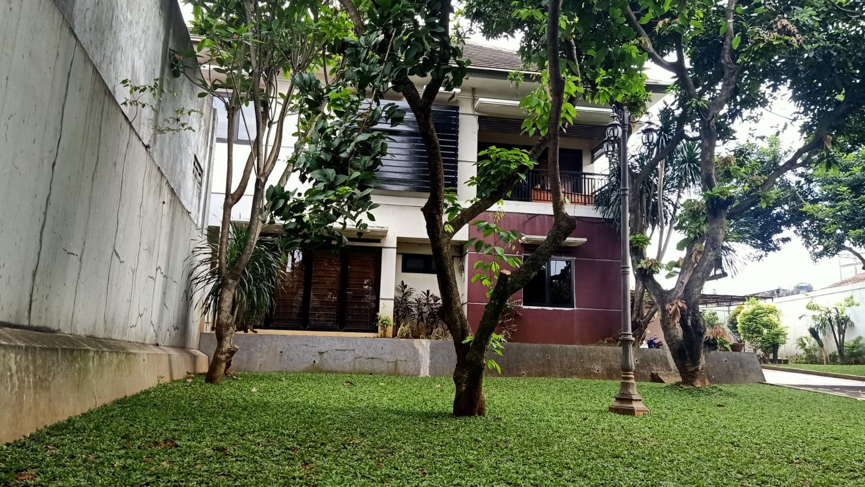 Rumah Asri dan Siap Huni