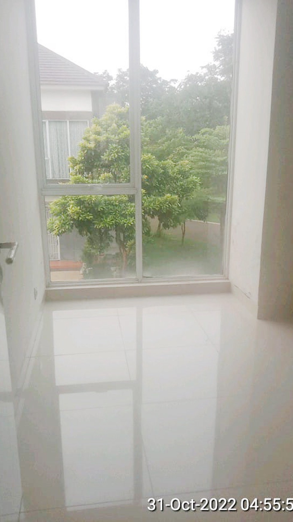 Rumah Bagus Di Fortune Terrace Graha Raya Bintaro Jaya