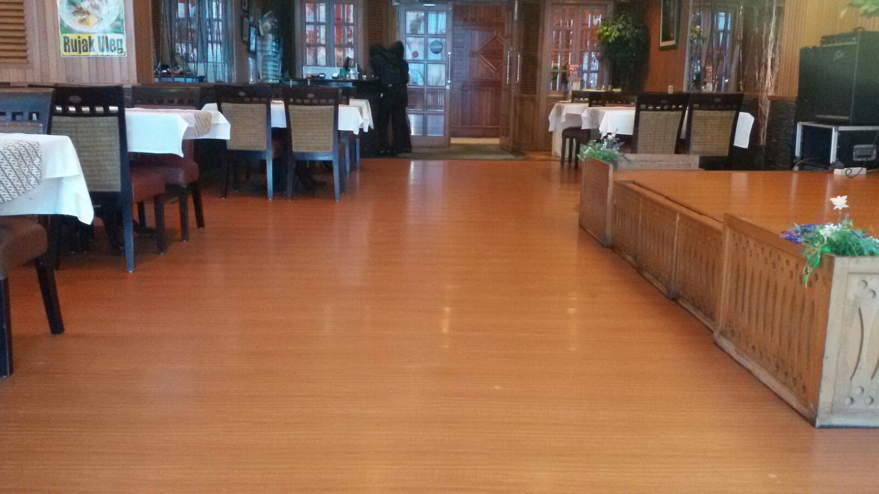 Ruang Usaha Siap Pakai Di Lingkungan Apartemen & Perkantoran Di Area Mega Kuningan