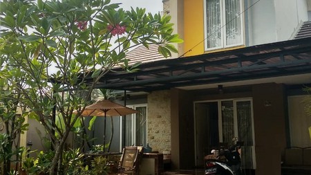 Rumah mungil, cantik, siap huni di bintaro hill