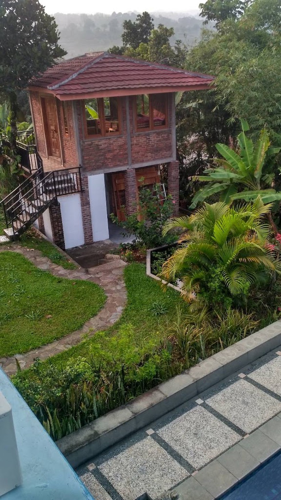 Dijual Villa dengan View Bagus Pemandangan Gunung Salak dan Pangrango @Cimandi, Bogor