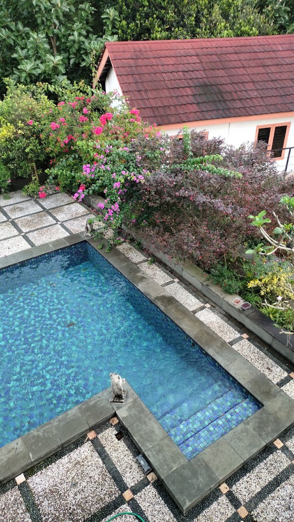 Dijual Villa dengan View Bagus Pemandangan Gunung Salak dan Pangrango @Cimandi, Bogor