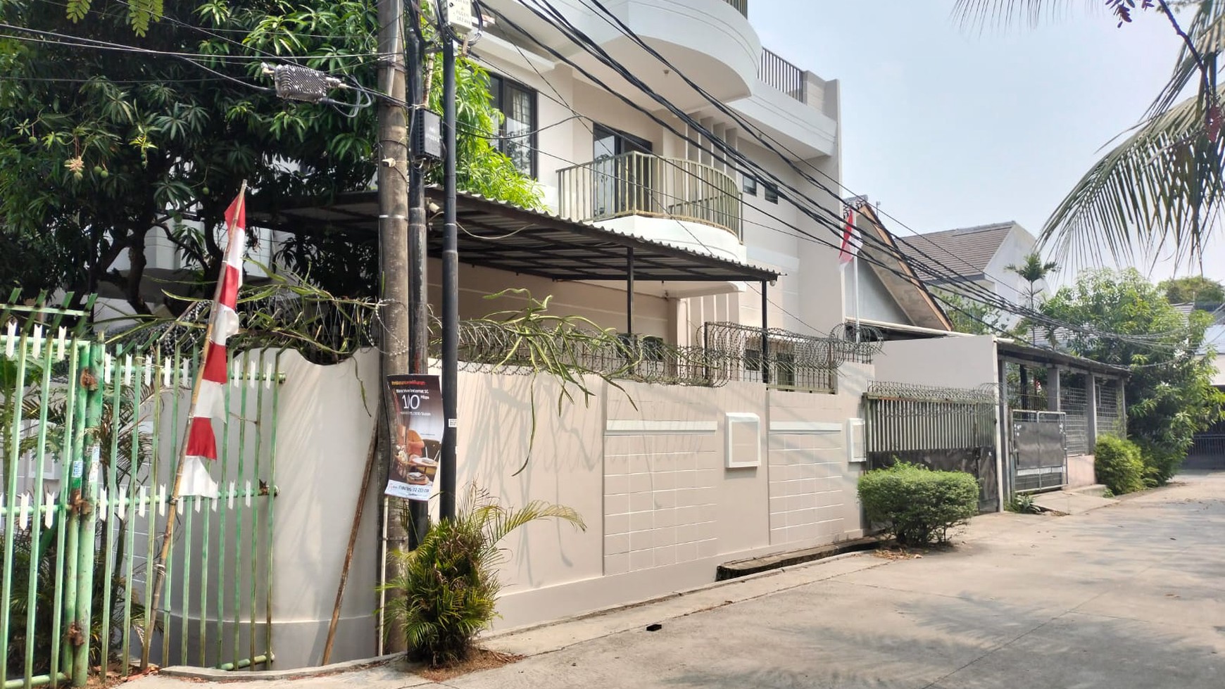 DI JUAL - Rumah Mewah dan Nyaman di Cengkareng