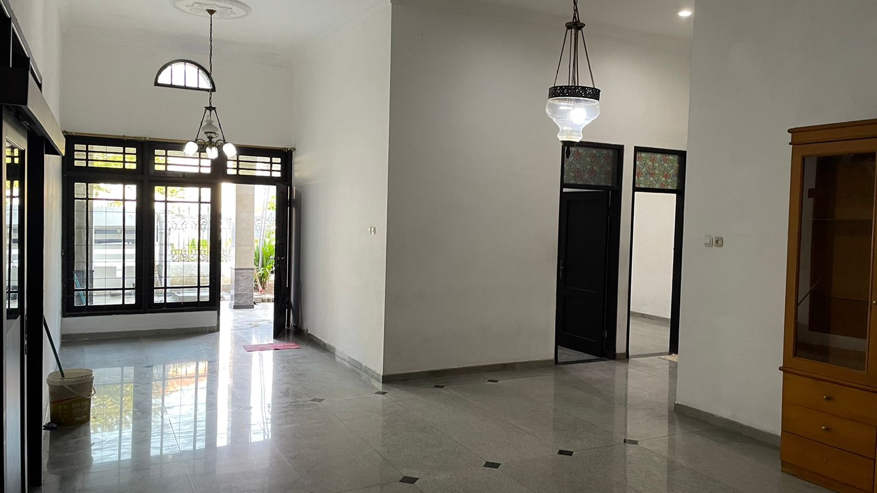 Dijual Rumah Surabaya Timur Dharmahusada Indah Utara