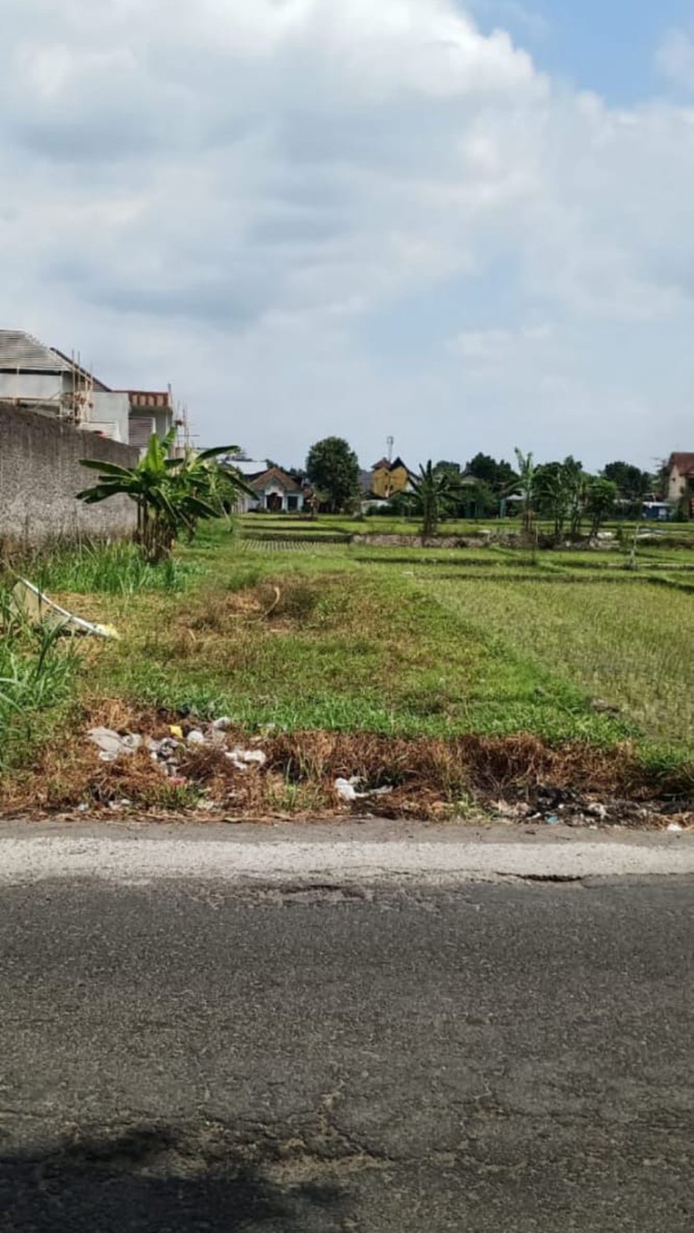 Tanah Luas 299 Meter Persegi di Ring Road Selatan