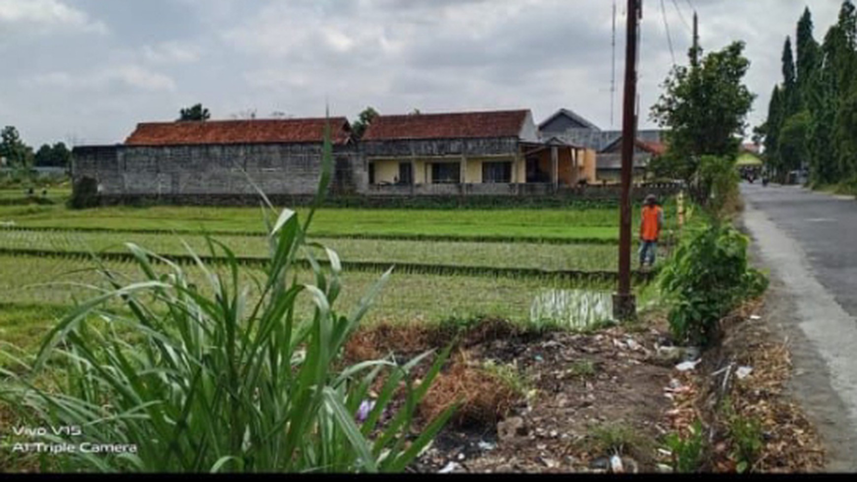 Tanah Luas 299 Meter Persegi di Ring Road Selatan