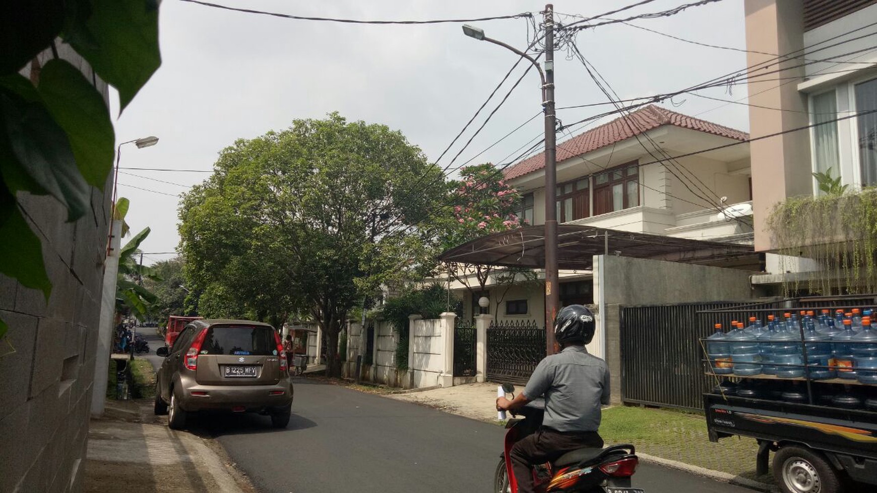 Rumah cantik,siap huni di jl bima