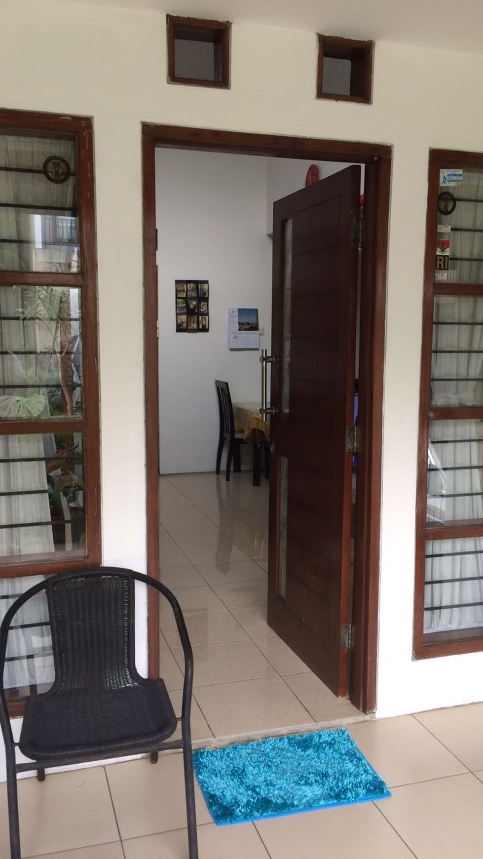 Rumah mungil, cantik dalam cluster bintaro jaya sektor 9