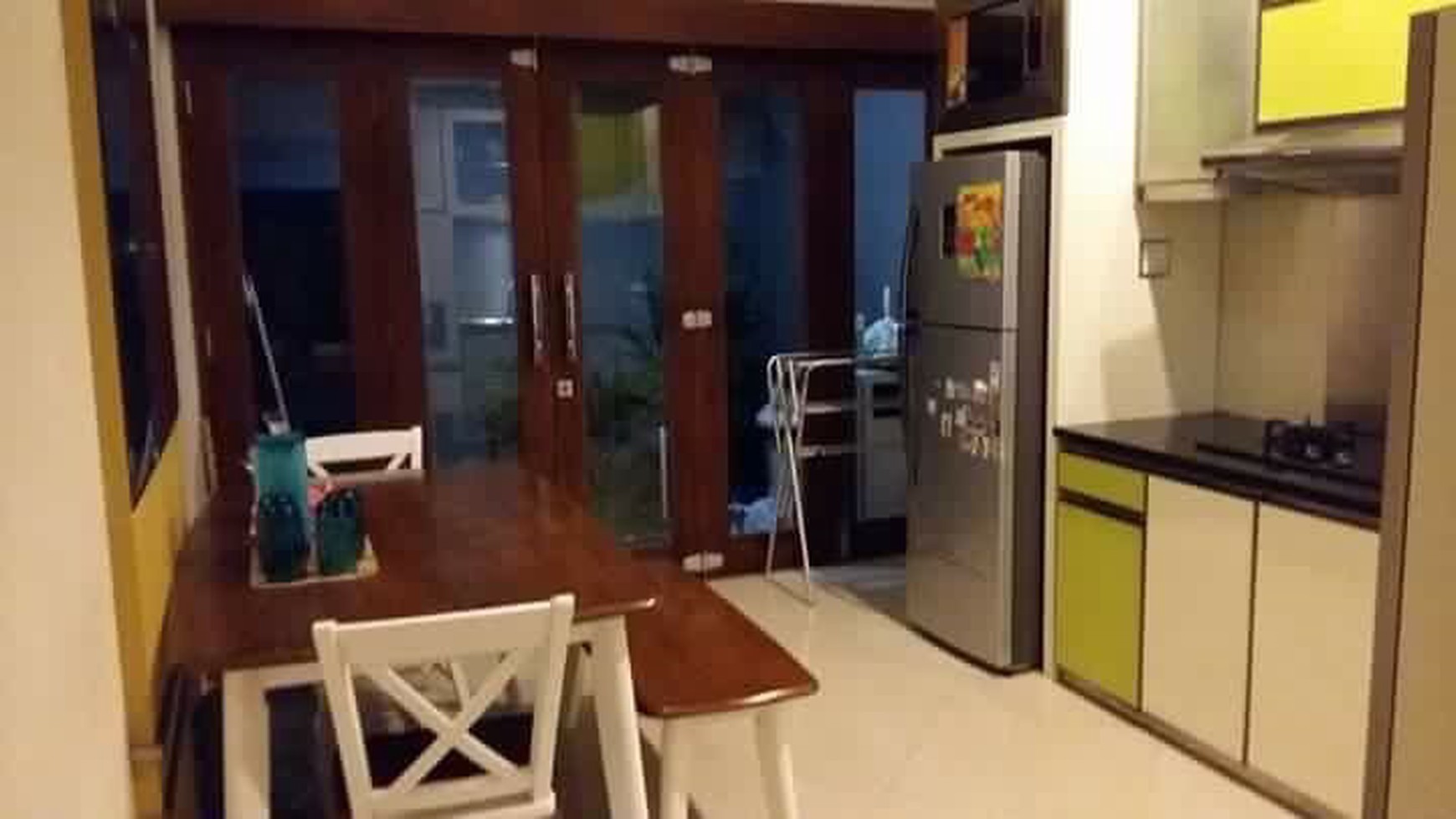 RUMAH TINGGAL+FURNITURE UNTUK KELUARGA, DALAM PERUMAHAN, DAERAH GODEAN
