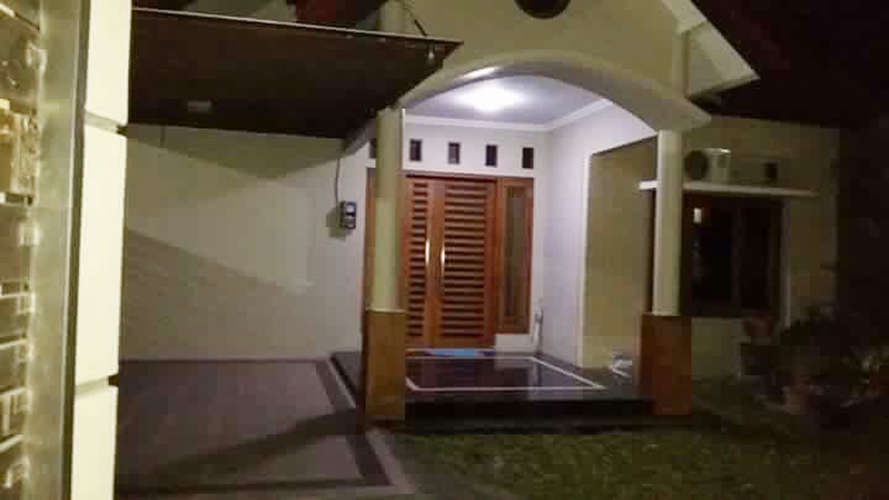 RUMAH TINGGAL+FURNITURE UNTUK KELUARGA, DALAM PERUMAHAN, DAERAH GODEAN