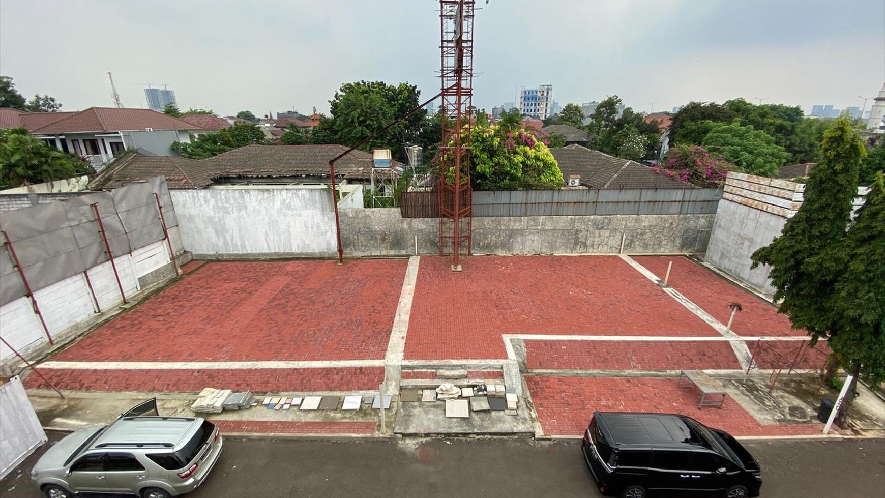 Cipete Kemang - kavling siap bangun dalam townhouse