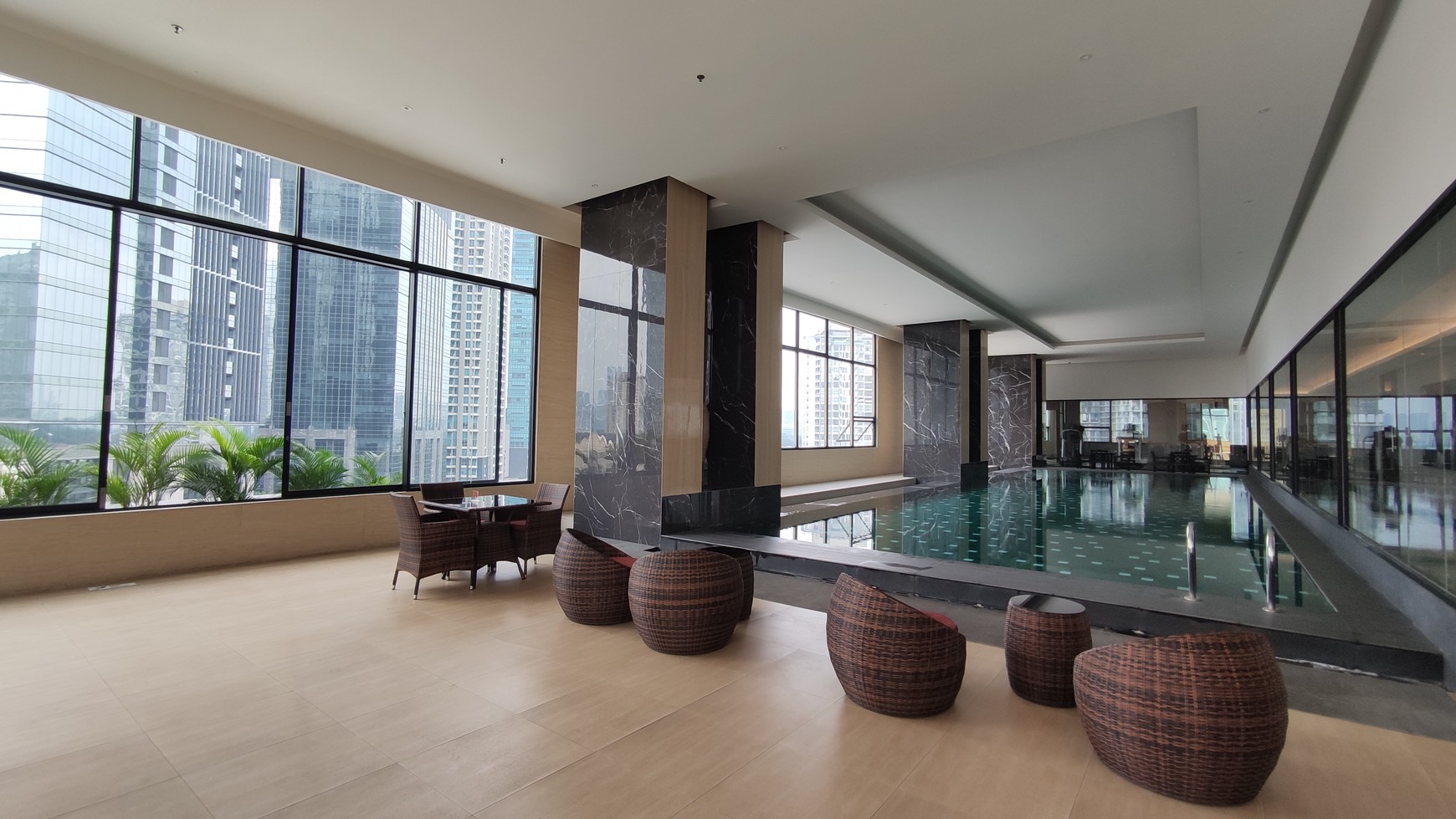 Sudirman Mansion, SCBD - Apartment 3 BR For Rent, Full Furnished, High Floor