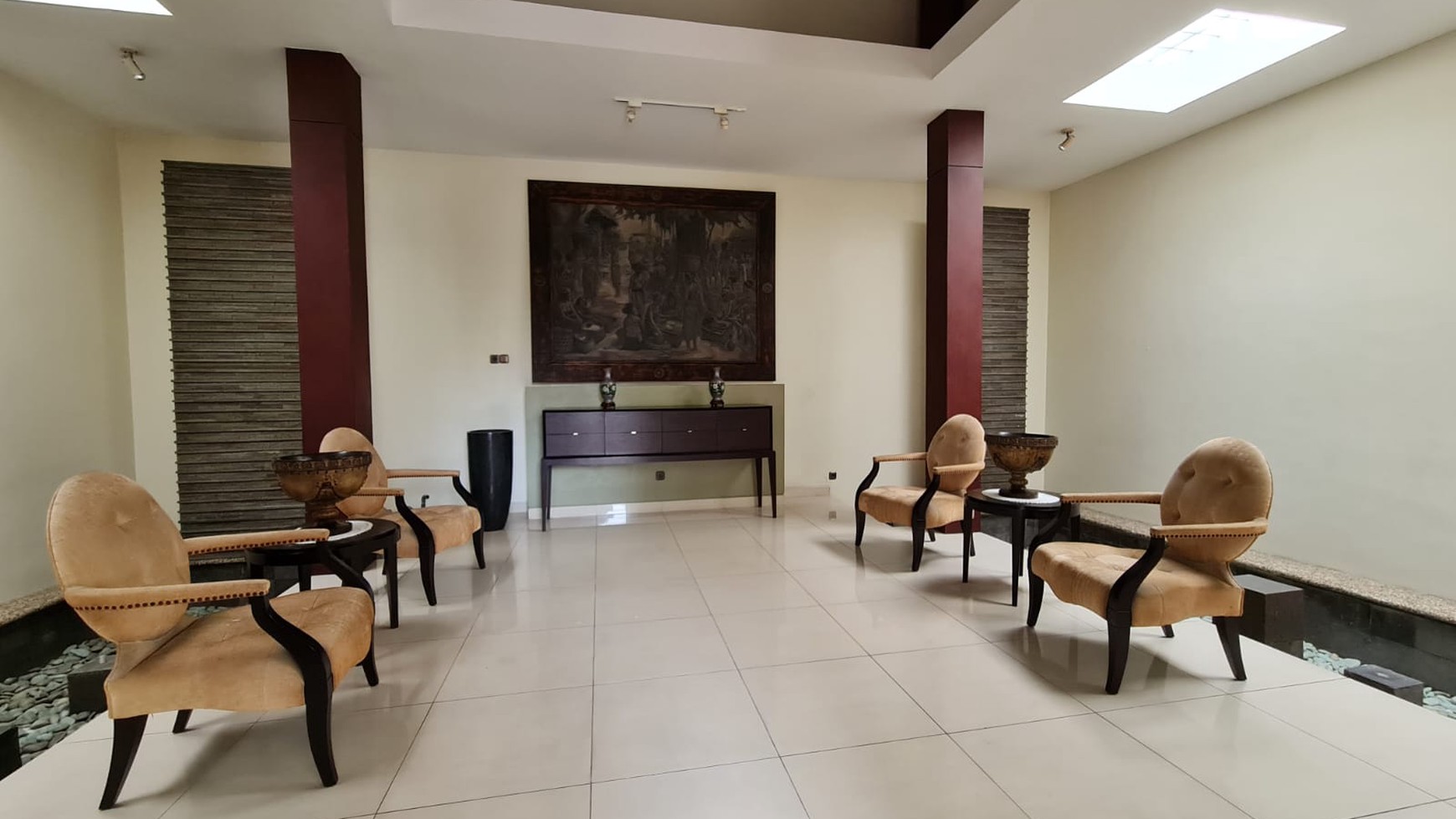 RUMAH DIJUAL JALAN AMPERA JAKARTA SELATAN