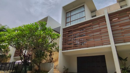 For Sale - Modern Minimalist House in Ampera Townhouse