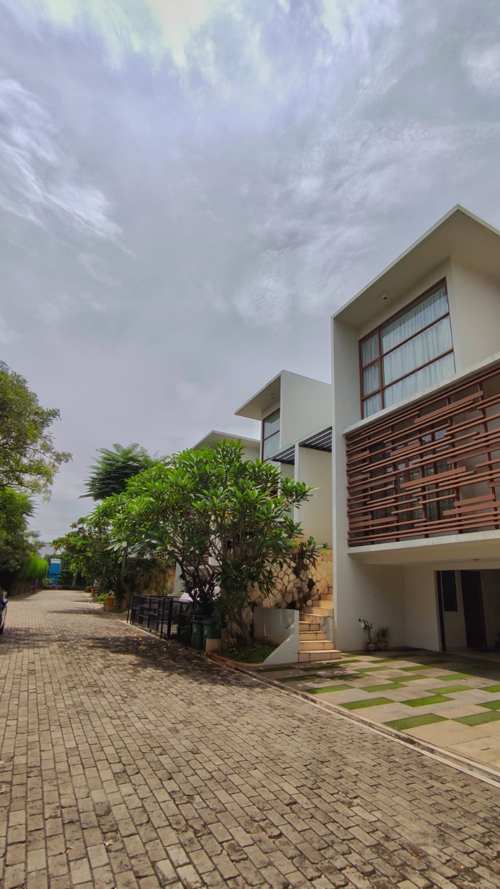 For Sale - Modern Minimalist House in Ampera Townhouse