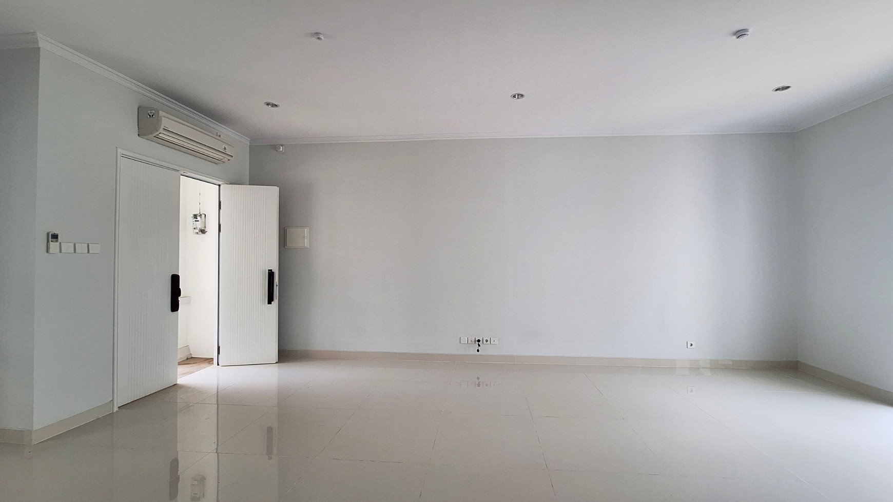 Dijual Cepat Rumah Mewah Exclusive Pasadena Residances di Gading Serpong 