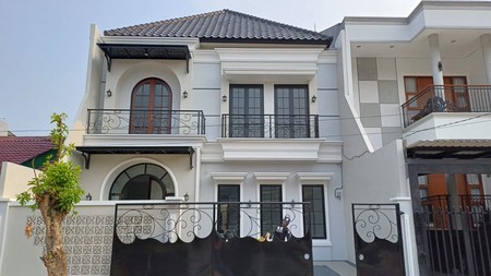 Rumah Baru di Nusa Loka BSD CITY, French Classic Style