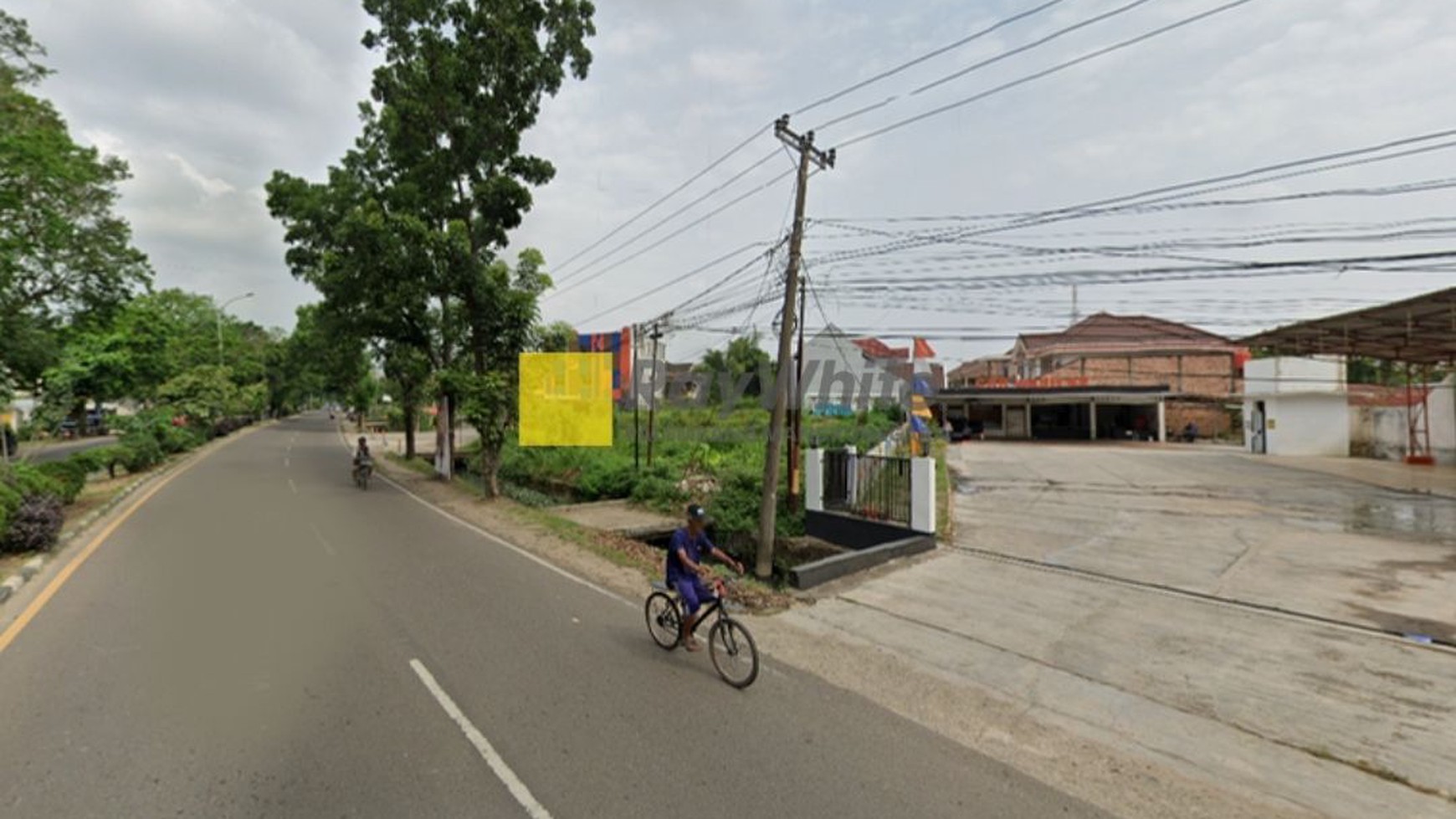 Dijual Cepat Tanah + Bangunan lokasi strategis di Palembang