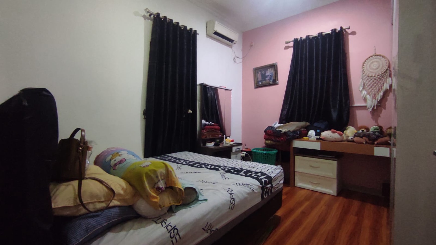 Dijual Rumah Full Furnished di Grand Wisata Cluster Garden Fiesta, Bekasi