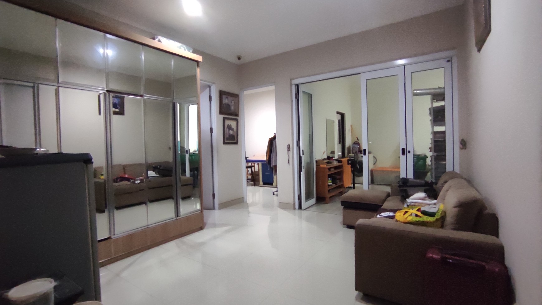 Dijual Rumah siap huni di water spring, split level, Grand wisata